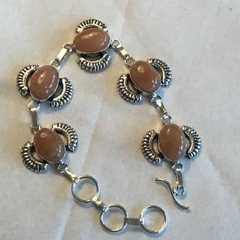NWOT. Sterling Silver Mookaite Bracelet